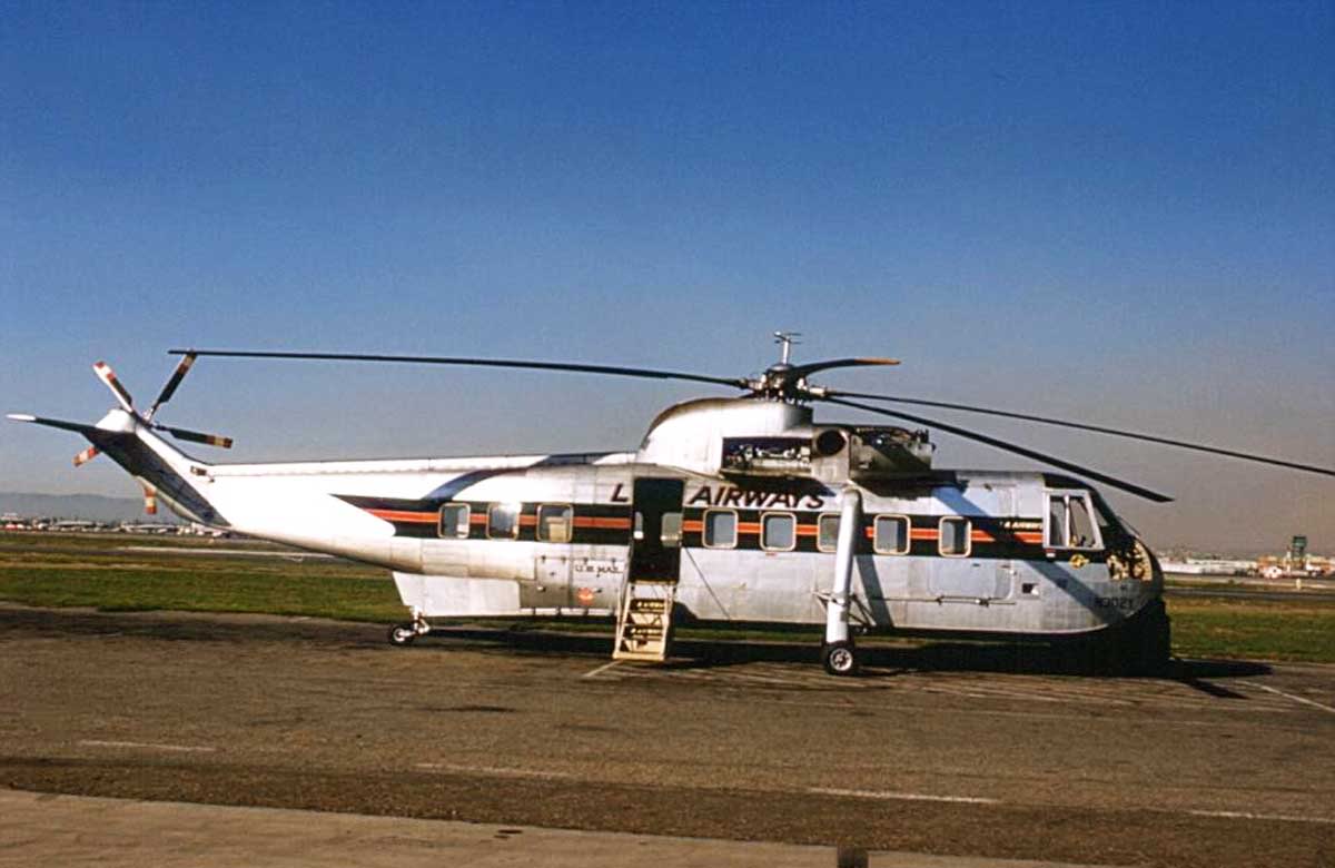 Los Angeles Airways’ Sikorsky S-61L N302Y at LAX, 1962. (Mel Lawrence)