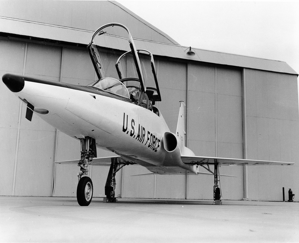 Northrop YT-38-5-NO Talon 58-1191. (Northrop)