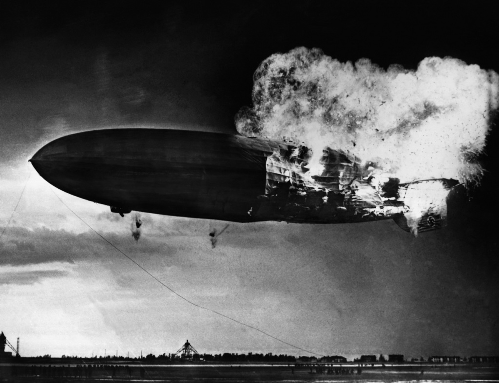 Airship LZ-129 Hindenburg burning, 1925 hours, 6 May 1937, at Lakehurst, New Jersey.