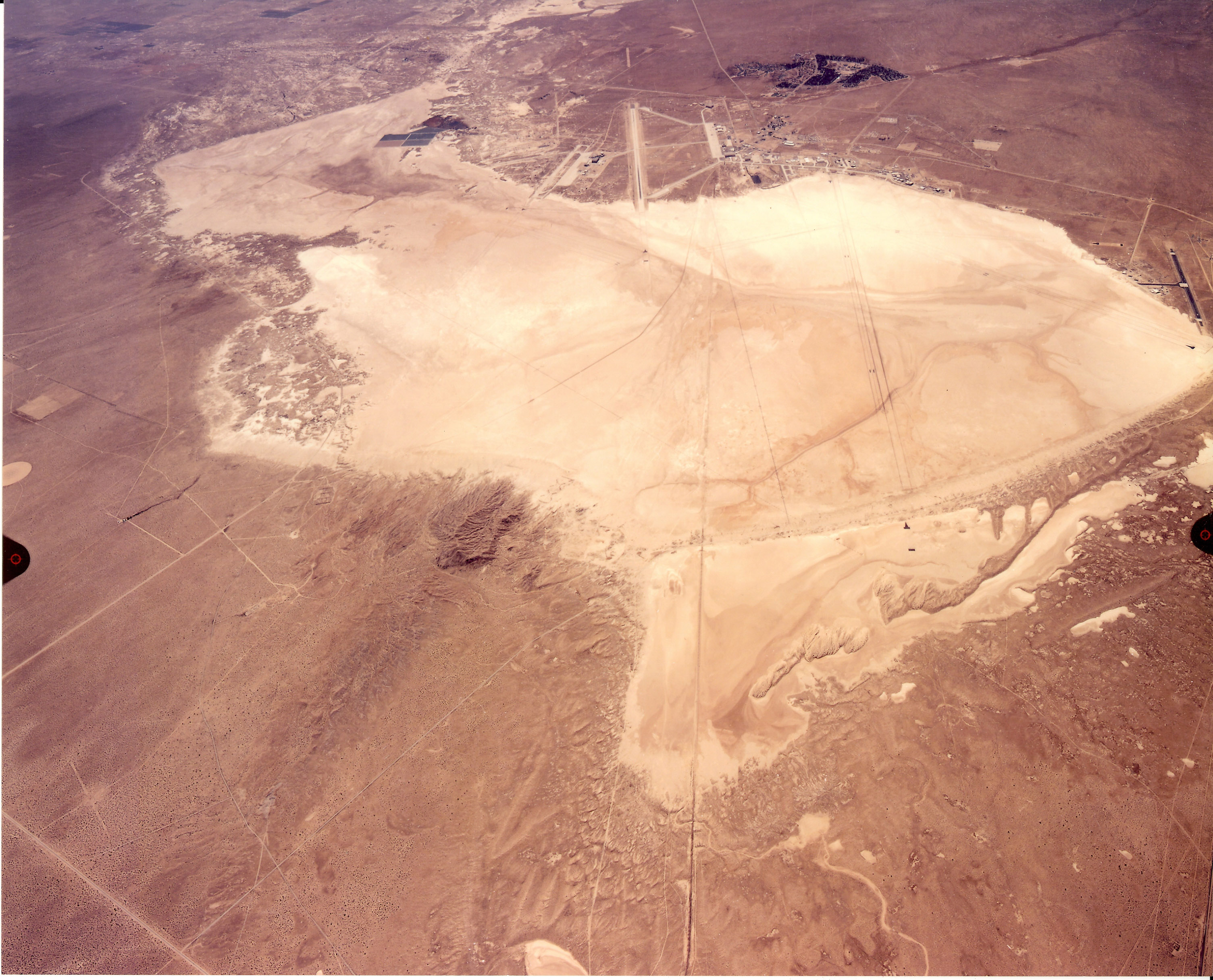 Rogers Dry Lake and Edwards Air Force Base, looking south west. Captain Yule landed his B-52 Stratofortress on the dry lake bed. (U.S. Air Force)