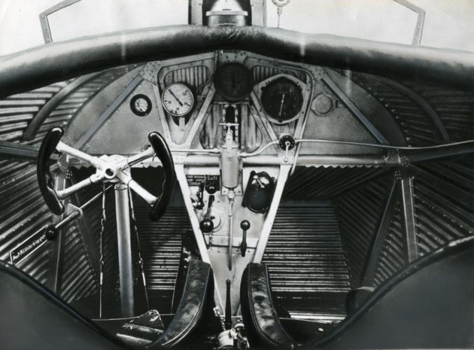 The cockpit of the Junkers F.13 accommodated two pilots. (Junkers)