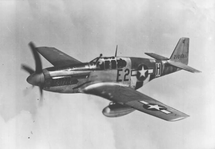 North American Aviation P-51B-15-NA Mustang 42-106xxxx, SUZY-G. (U.S. Air Force)