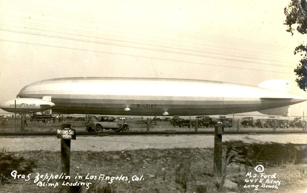 Airship Graf Zeppelin, D-LZ127, at Los Angeles, 1929. A Goodyear blimp is alongside. 