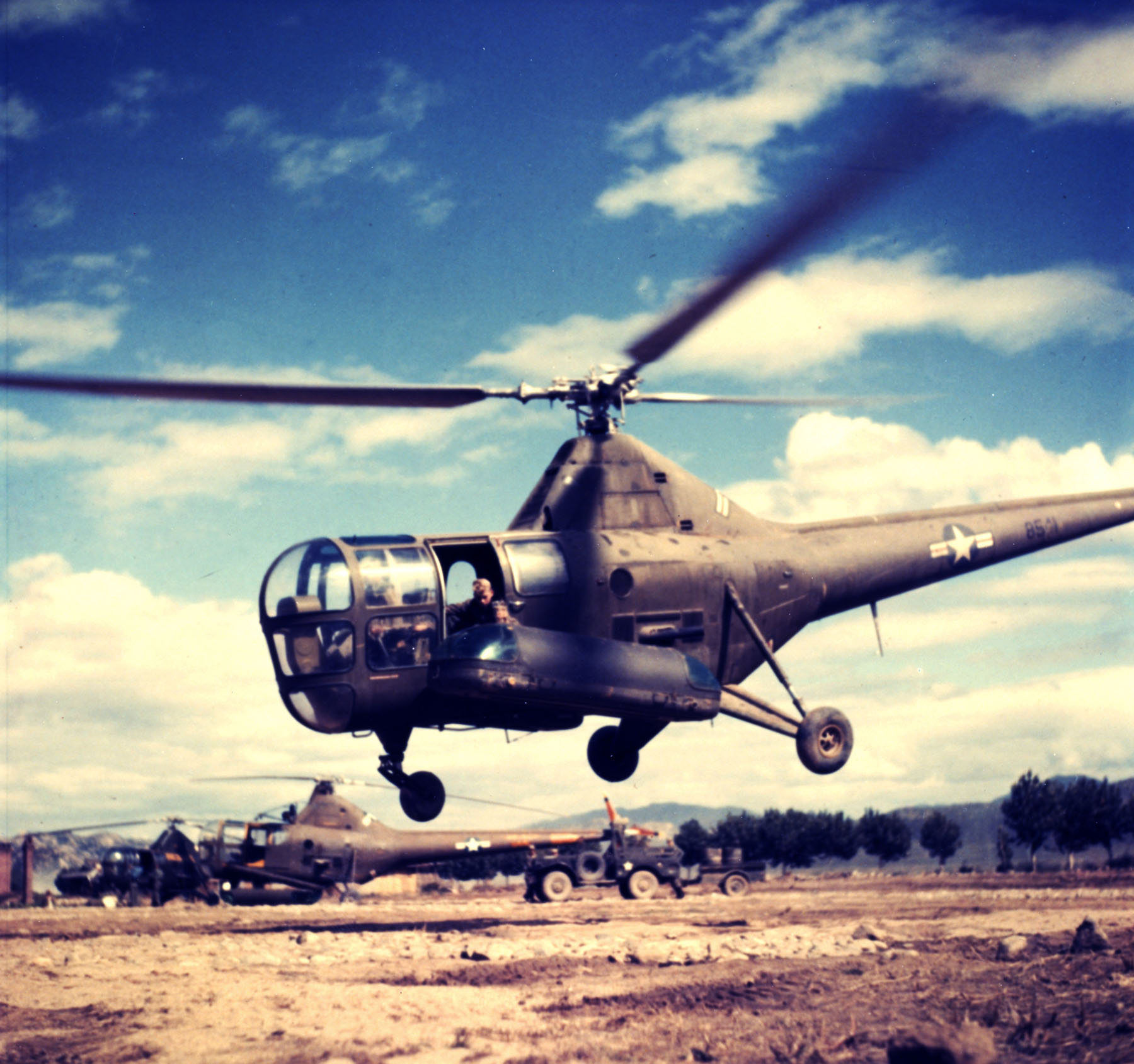 Sikorsky R-5 medevac, Korean War