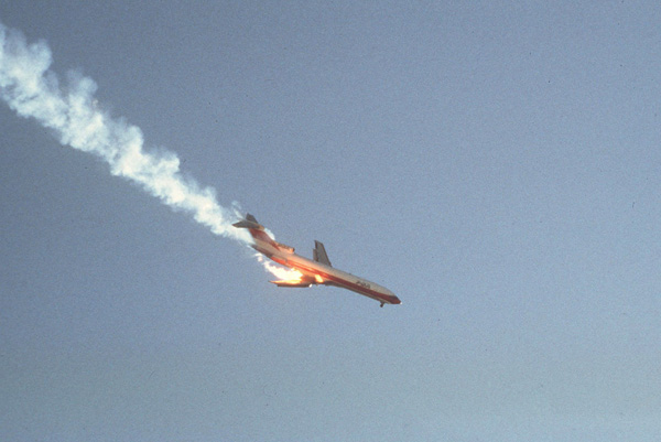 Collision over LA  1986 Cerritos Mid-Air Collision 