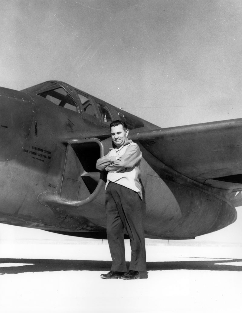 Lawrence D. ("Larry") Bell with his XP-59A Airacomet at Muroc Dry Lake. (Robert F. Dorr Collection)