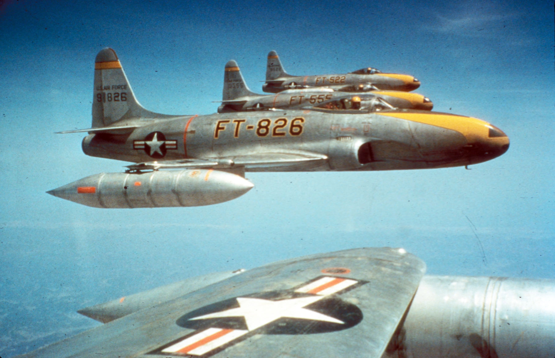 Lockheed-F-80C-Shooting-Star-49-1826-8th-FBS-Korea-ca.-1950.jpg
