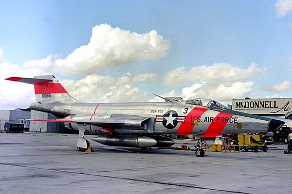 McDonnell RF-101C-40-MC Voodoo 56-0165, Sun-Run, flown for Operation Sun Run, 27 November 1957. (U.S. Air Force)