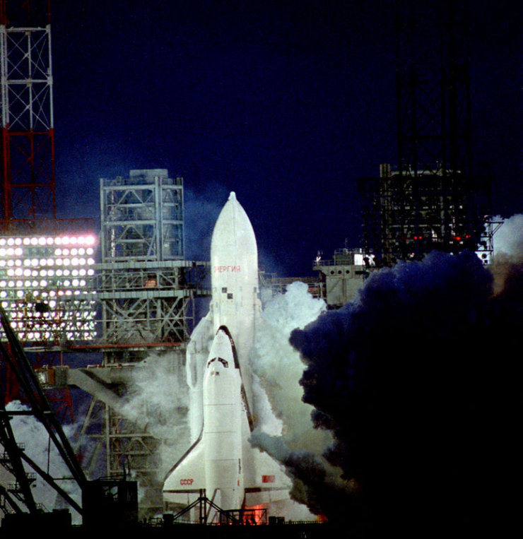 Space shuttle Buran is launched at Baikonur Cosmodrome, 0300 UTC, 15 November 1988.