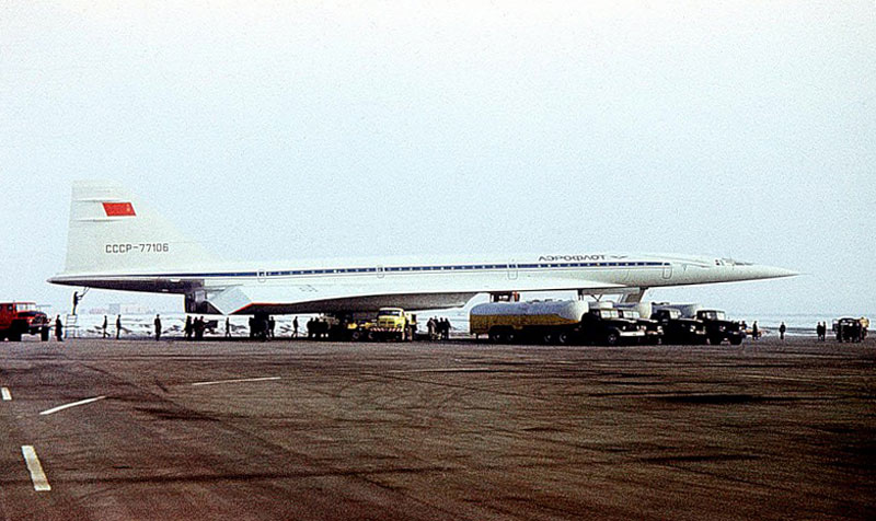 An Aeroflot Tupolev Tu-144S supersonic transport, CCCP-77106, loading cargo at Demodovo before its third commercial flight, 1976. (© Valeriy A. Vladimirov)