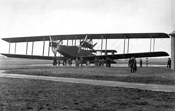 Handley Page V/1500. (Royal Air Force)