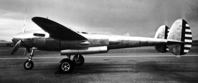Left profile, Lockheed XP-38 Lightning 37-457. (U.S. Air Force)
