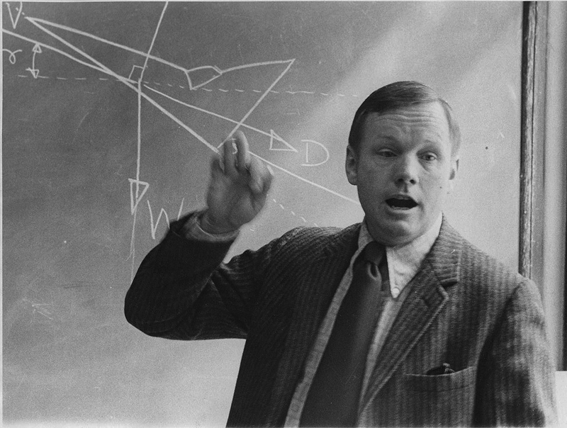Professor Neil A. Armstrong in his classroom at the University of Cincinnati College of Engineering, 1974. (Peggy Palange, UC Public Information Office)