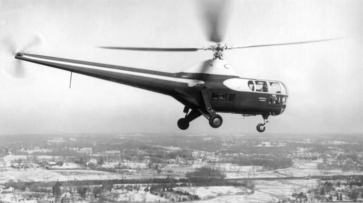 The prototype Sikorsky S-51 commercial helicopter, NX19800, in flight between Bridgeport and East Hartford, Connecticut, 1946. (Sikorsky Historical Archive)