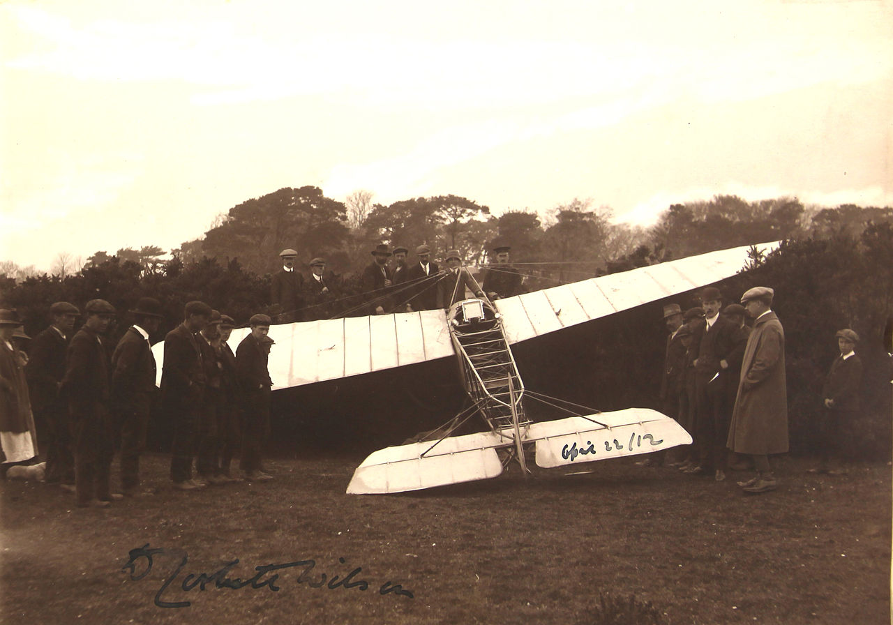 Denys Corbett Wilson's Blériot XI was slightly damaged after running out of room for landing at Crane, Wexford, ireland, 22 April 1912. (Corbett Wilson collection)