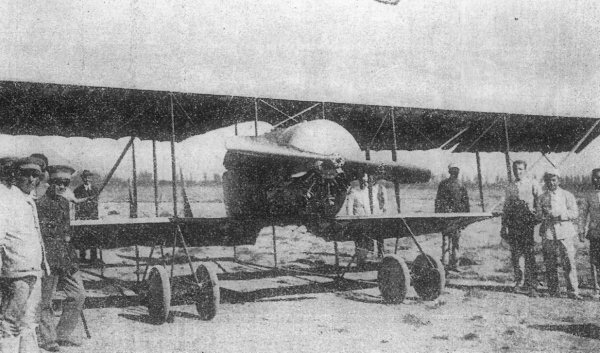 Adrienne Bolland flew this Caudron G-3 from Mendoza, Argentina to Santiago, Chile, 1 April 1921.