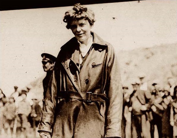 Amelia Earhart at Harbor Grace, Newfoundland, 20 May 1932. Photographer: Ernest Maunder. Courtesy of Library and Archives Canada (PA-057854).