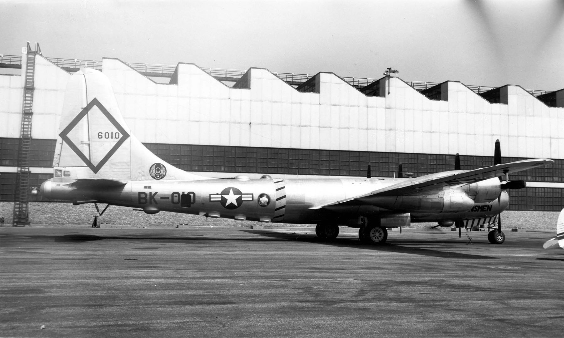 Boeing B-50A-5-BO Superfortress 46-010, now named "KENSMEN," circa 1950. (U.S. Air Force)