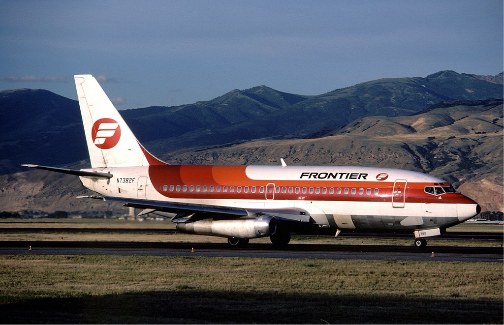 A Frontier Airlines Boeing 737-200, circa 1984. This is the same type airliner flown by Captain Warner and First Officer Cook, 16 June 1984. (Eduard Marmet) 