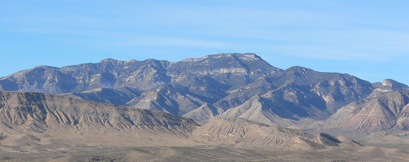 Petosi Mountain, looking west. (Detail from photograph by Stan Shebs)