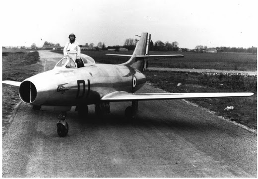 Kostia Romanoff with the first prototype Dassault Mystere. (Dassault)