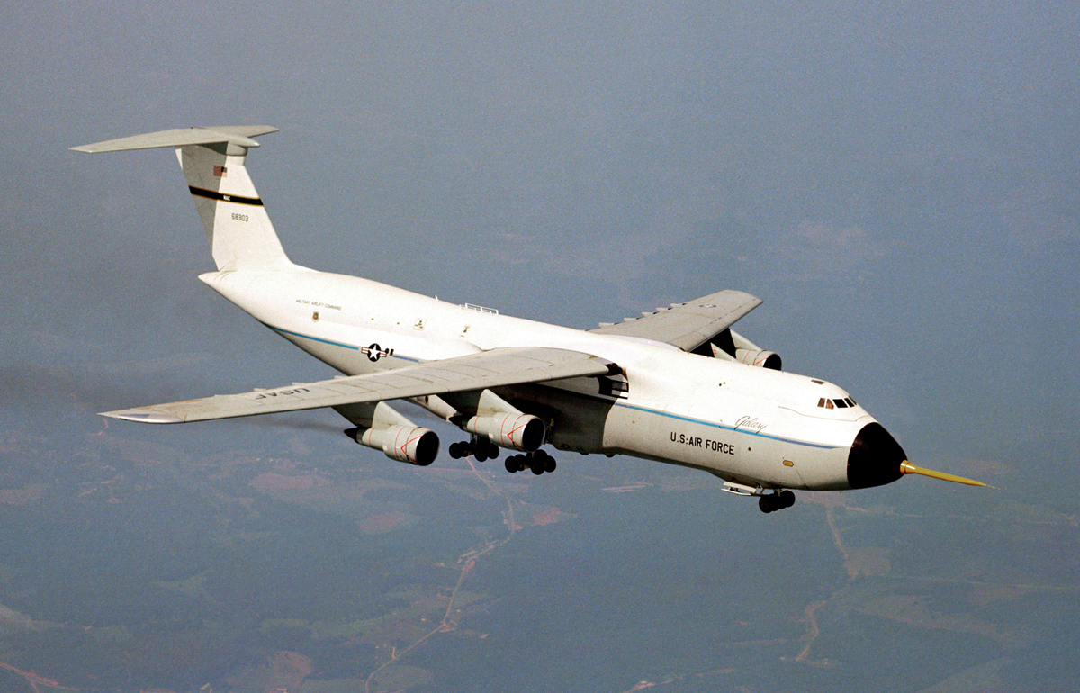 Lockheed C-5A Galaxy during its first flight. (Code One Magazine/Lockheed Martin)