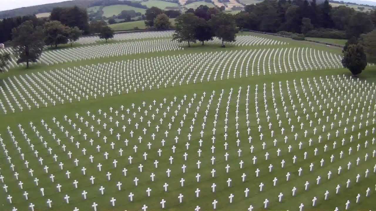 Henri-Chapelle American Cemetery, Hombourg, Belgium. 7,992 American soldiers buried. 450 missing in action. 