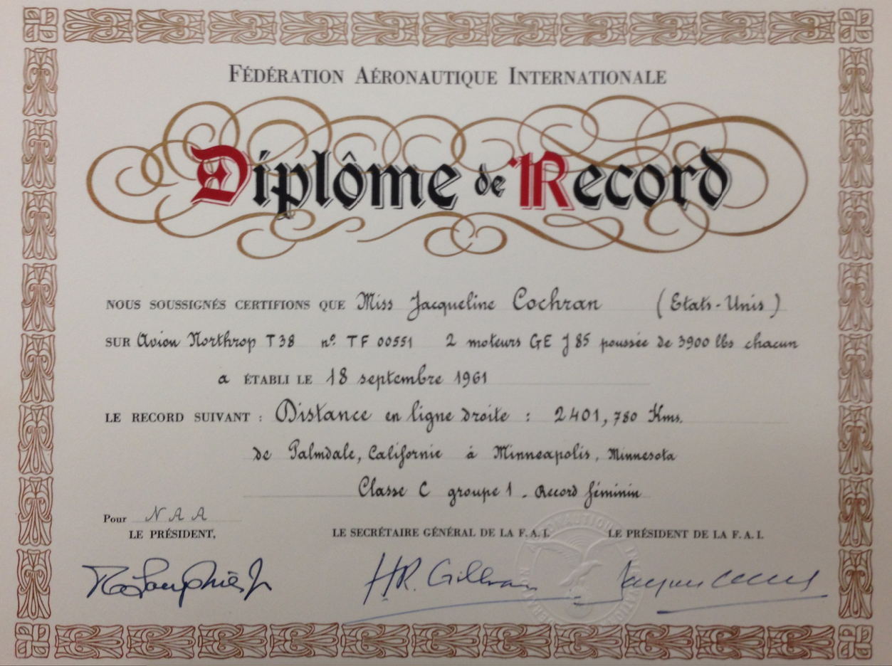 Jacqueline Cochran's Diplôme de Record in teh San Diego Air and Space Museum Archives. (Bryan R. Swopes)