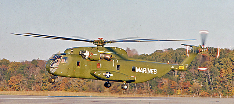 Prototype Sikorsky YCH-53A Sea Stallion, Bu. No. 151613, 14 october 1964. (Sikorsky Archives)