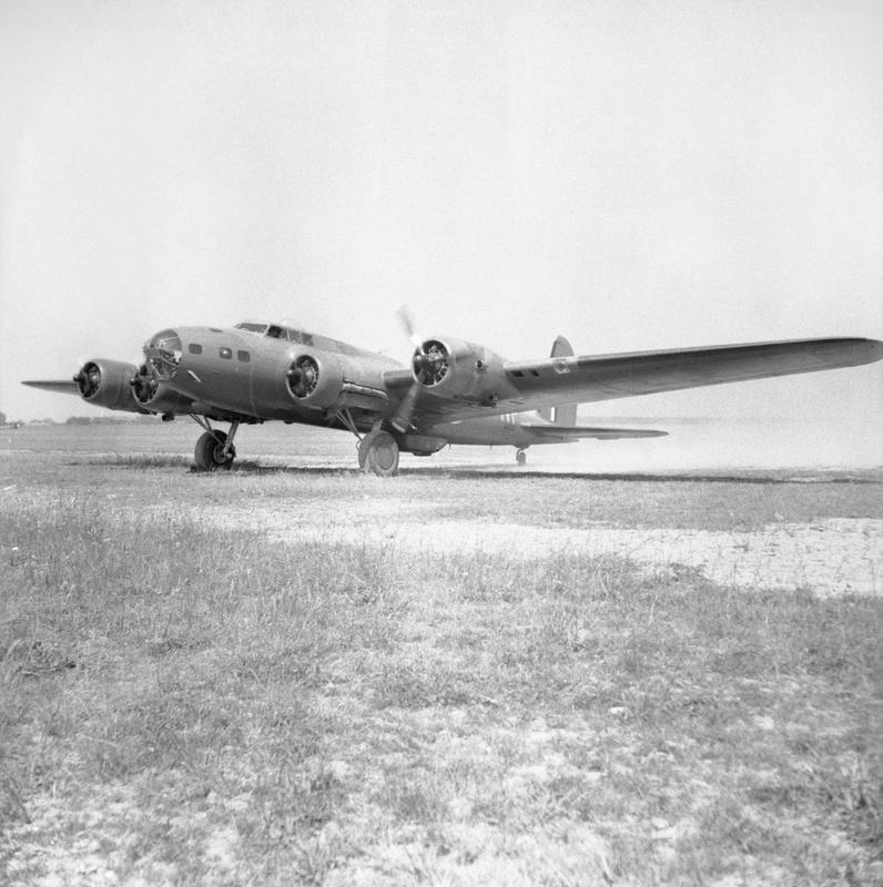 Fortress Mark I, AN521 WP-K, of No. 90 Squadron RAF based at West Raynham, Norfolk, preparing for take off at Hatfield, Hertfordshire, during an inspection of newly-arrived American aircraft by the Chief of the Air Staff and the US Air Attache. (Photograph by Flight Lieutenant Bertrand John Henry Daventry, Royal Air Force/CH 2873, Imperial War Museum) 