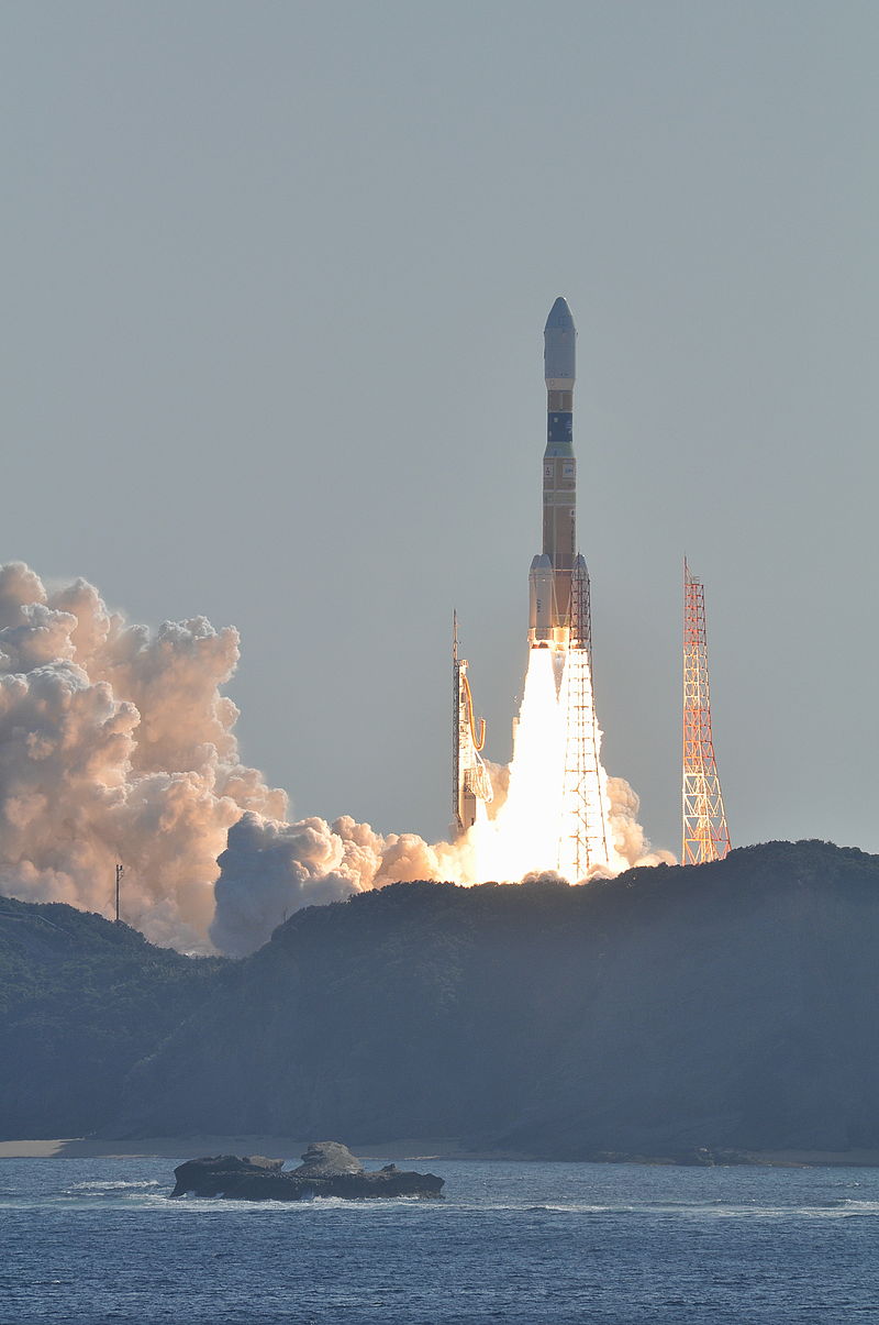 H-IIB/Kounoyori 2 lifts off at Tangashima, 05:37:57 UTC, 22 January 2011 (Naritama) 
