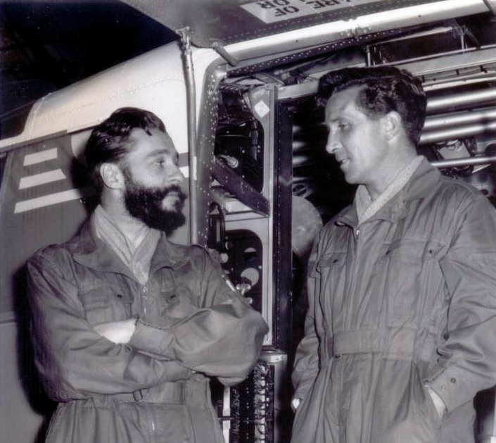 Lieutenant Commander Johnny Morton (left) with Squadron Leader Ron Gellatly. (Photograph courtesy of Neil Corbett, Test and Research Pilots, Flight Test Engineers)