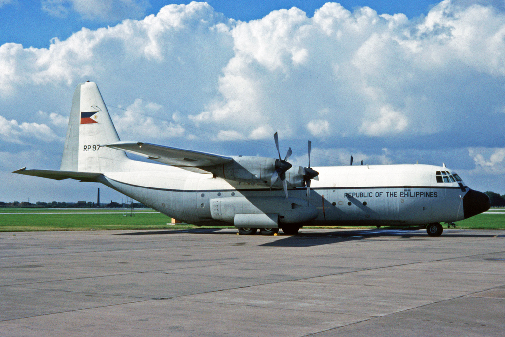 The first commercial Lockheed L-100, s/n 3946, in service with the Republic of the Philippines. (Ken Fielding via flickr)