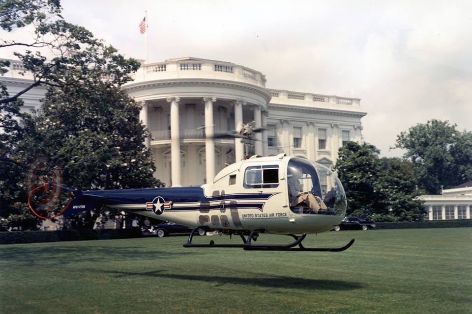 Bell H-13J hovering over the White House lawn. (U.S. Air Force)