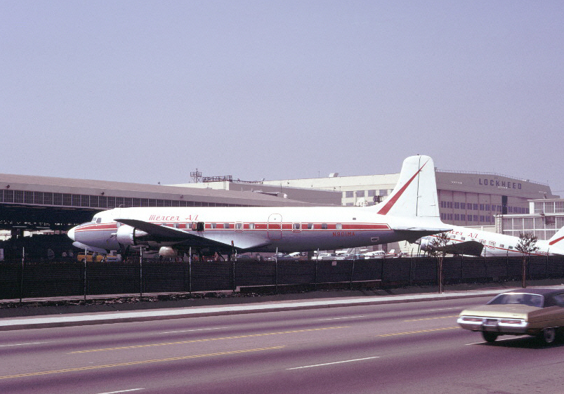 N901MA at Hollywood-Burbank Airport (Bureau d'Archives des Accidents d'Avion)
