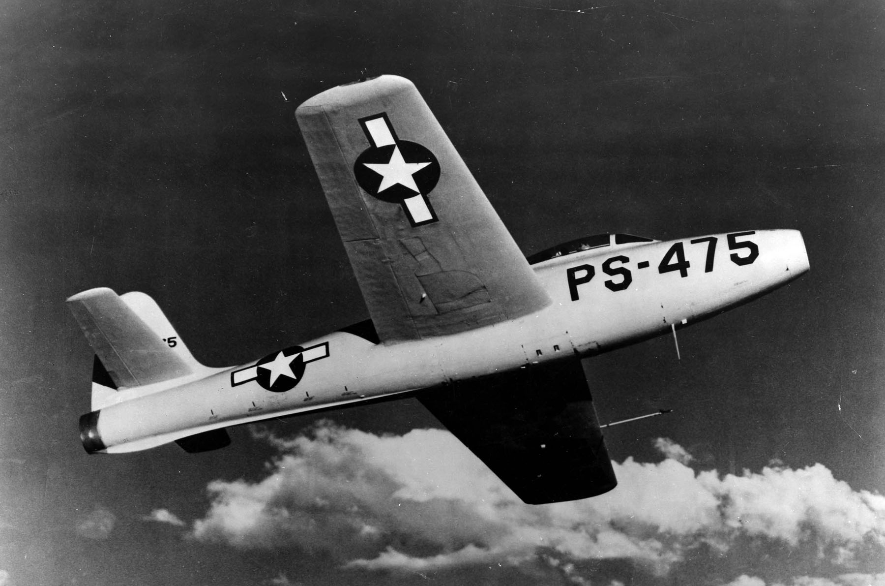Republic XP-84 Thunderjet 45-59475 in flight. (U.S. Air Force)