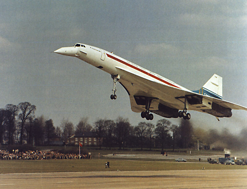 BAC Concorde 002, G-BSST, makes its first takeoff at Bristol Filton Airport, 9 April 1969. (BAC)