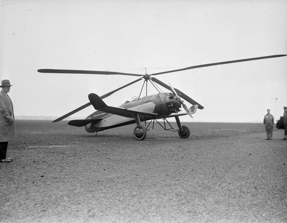 Pitcairn Autogyro Co. PCA-2 NX760W at East Boston Airport, October 1930. (Courtesy of the Boston Public Library, Leslie Jones Collection.)