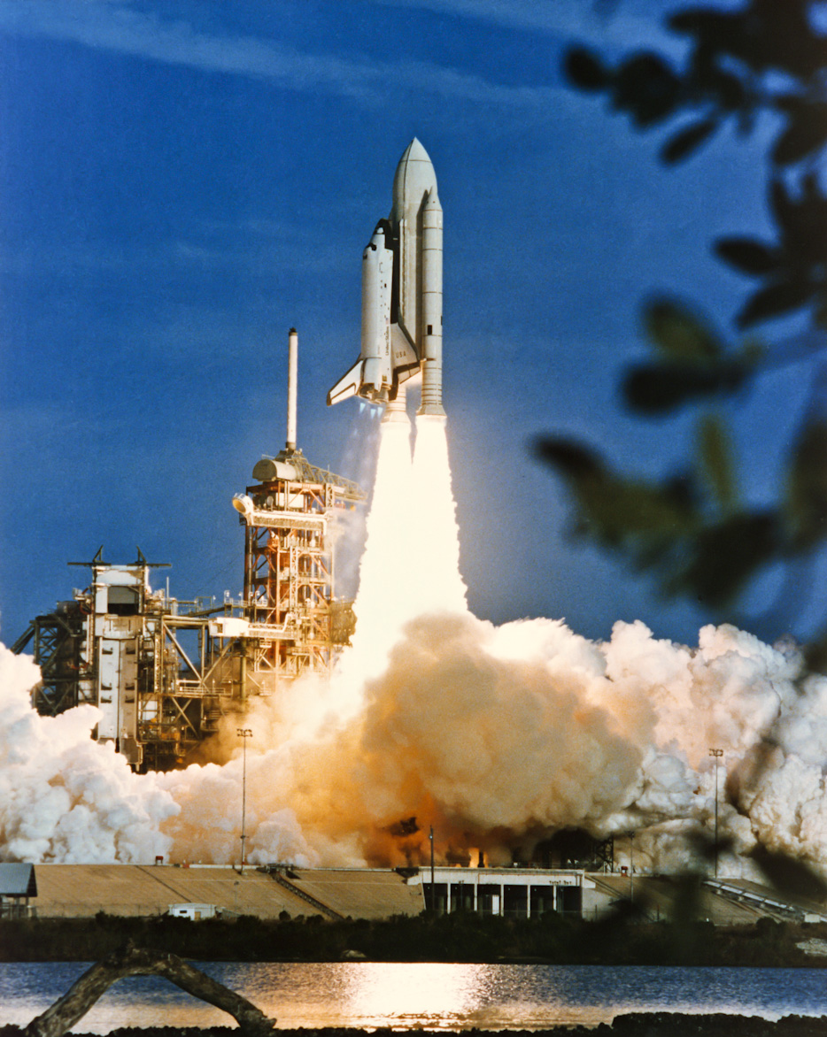 Space Shuttle Columbia (STS-1) launch from Launch Complex 39A, Kennedy Space Center, 07:00:03 11 April 1981. (NASA)