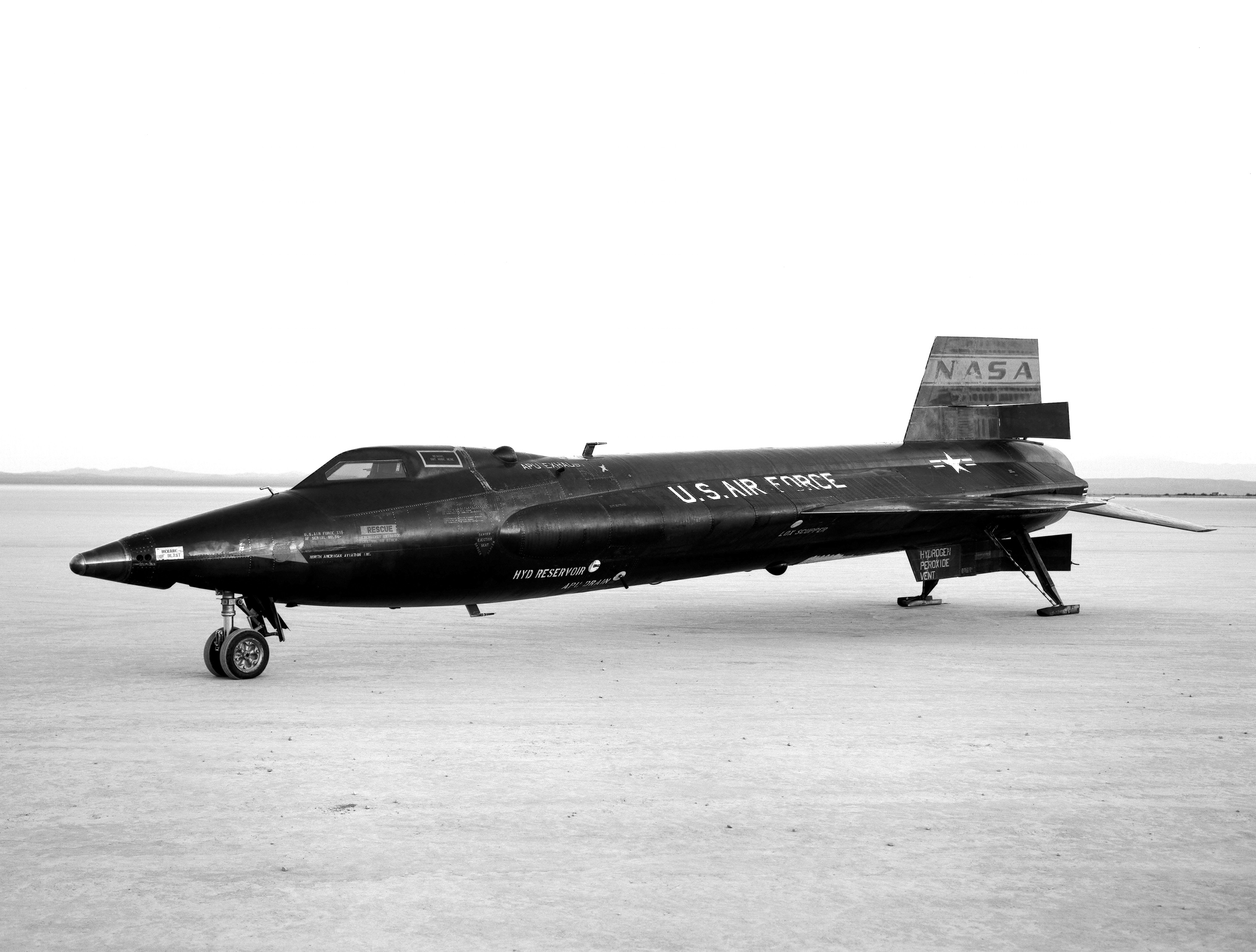 North American Aviation X-15A 56-6672 on Rogers Dry Lake after a flight. (NASA)