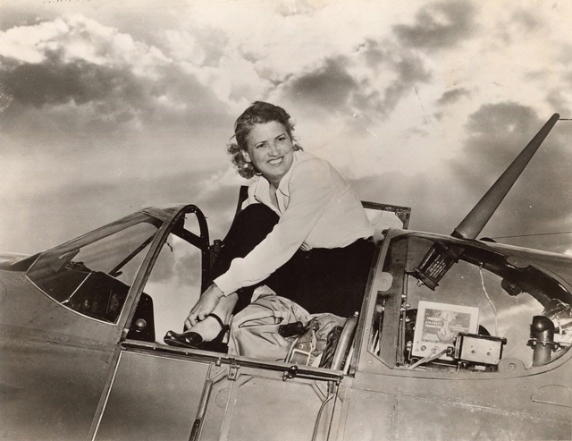 Jackie Cochran in the cockpit of her P-51B Mustang racer, NX23888. (National Air and Space Museum Archives, Smithsonian Institution)