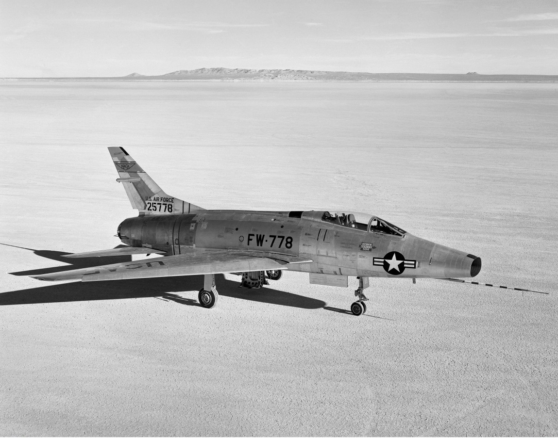 Scott Crossfield flew the F-100A-5-NA, 52-5778, in flight testing at the NACA High Speed Flight Station, October–December 1954. (NASA)
