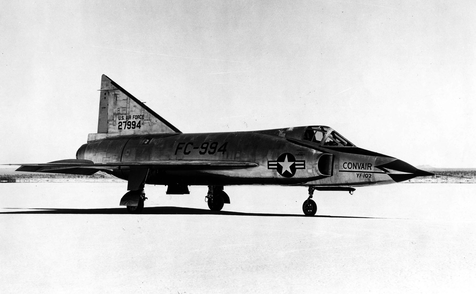 The first prototype Convair YF-102 Delta Dagger, 52-7994, on Rogers Dry Lake, October 1953. (U.S. Air Force)