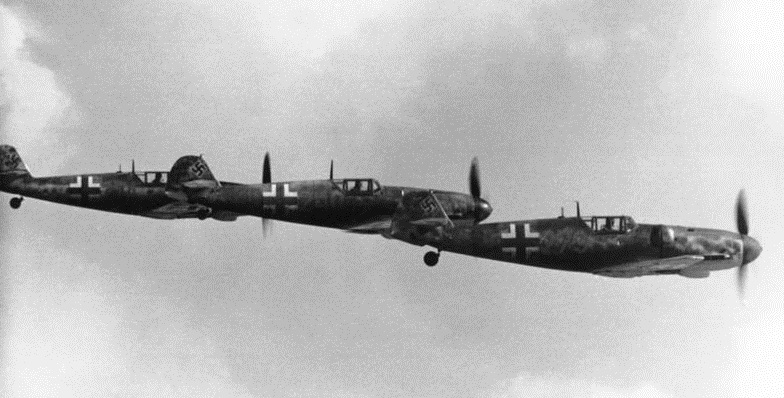 A flight of three Luftwaffe Messerschmitt Me 109 fighters, 20 July 1944. (Bundsarchive Bild 101l-676-7975-36)