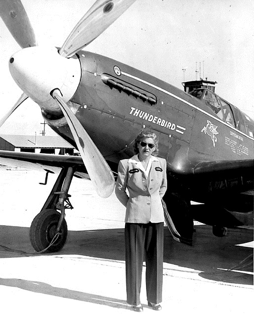 Jackie Cochran with her North American Aviation P-51C Mustang, N5528N. (FAI)