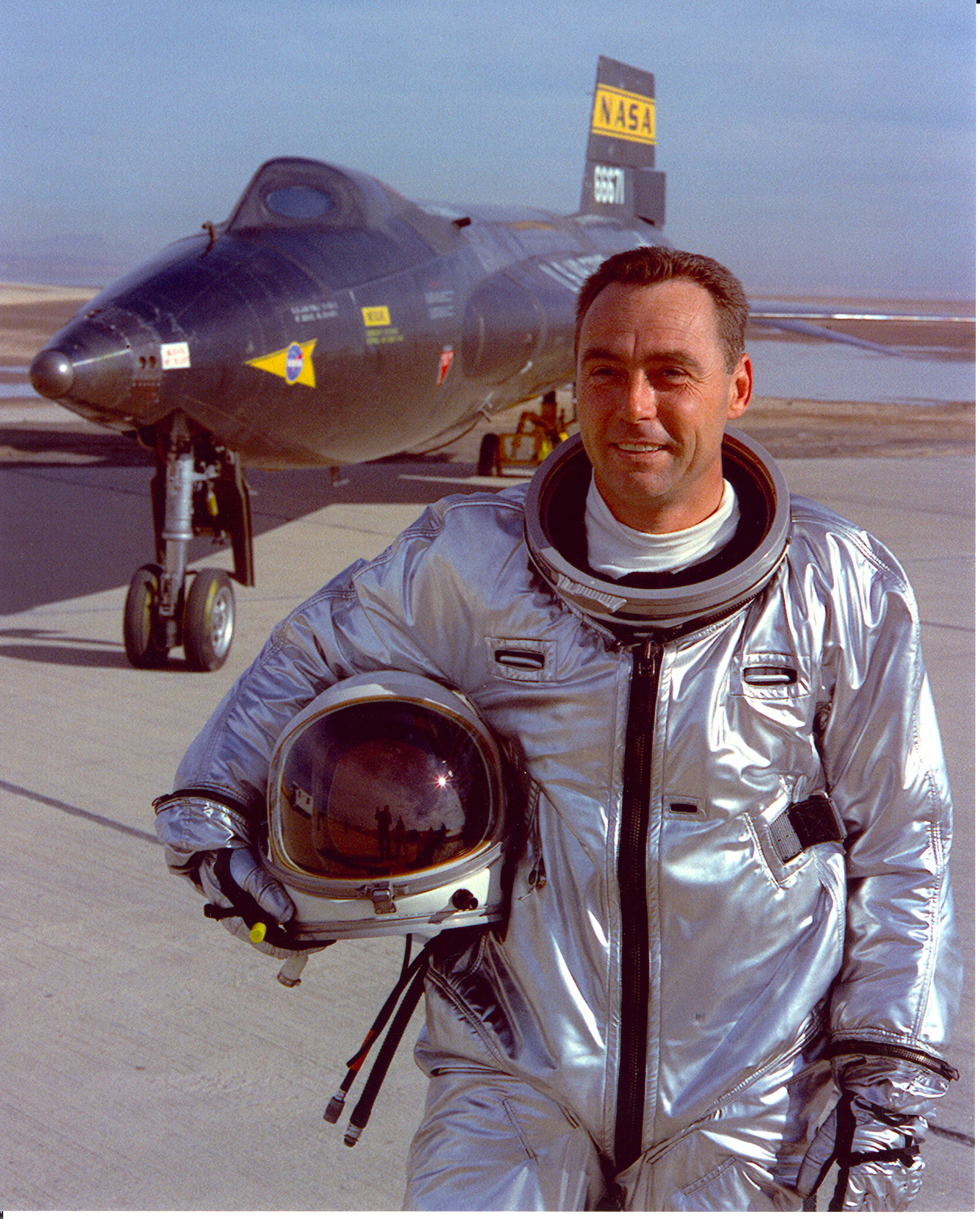 Major William J. Knight, U.S. Air Force, with the modified X-15A-2, 56-6671, at Edwards Air Force Base, California. Knight is wearing a David Clark Co. MC-2 full-pressure suit with an MA-3 helmet. (U.S. Air Force)