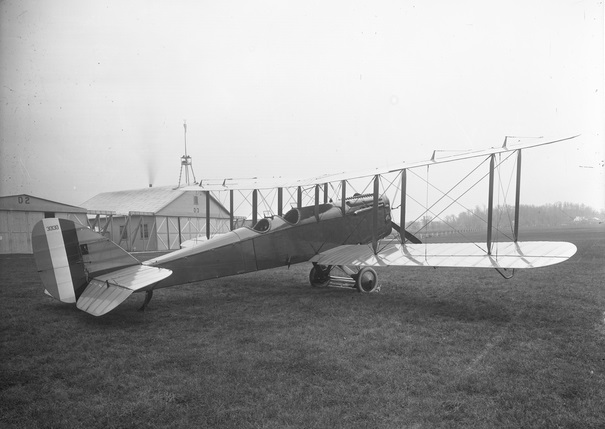 Dayton-Wright DH-4, A.S. 30130, at South Field, Dayton-Wright Airplane Company, 1918. (Dayton-Wright Airplane Company/Wright State University Libraries)