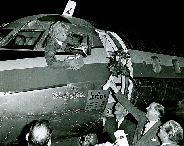 Jackie Cochran in the cockpit of The Scarlett O'Hara, a record-setting Lockheed L-1329 JetStar, N172L. (FAI)