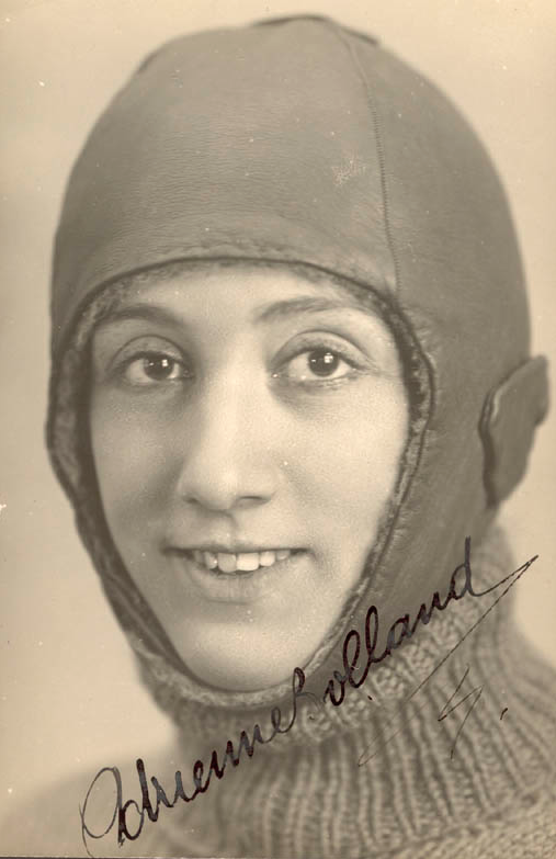 Adrienne Bolland, Femme Chevalier de la légion d'honneur. (1895–1975)