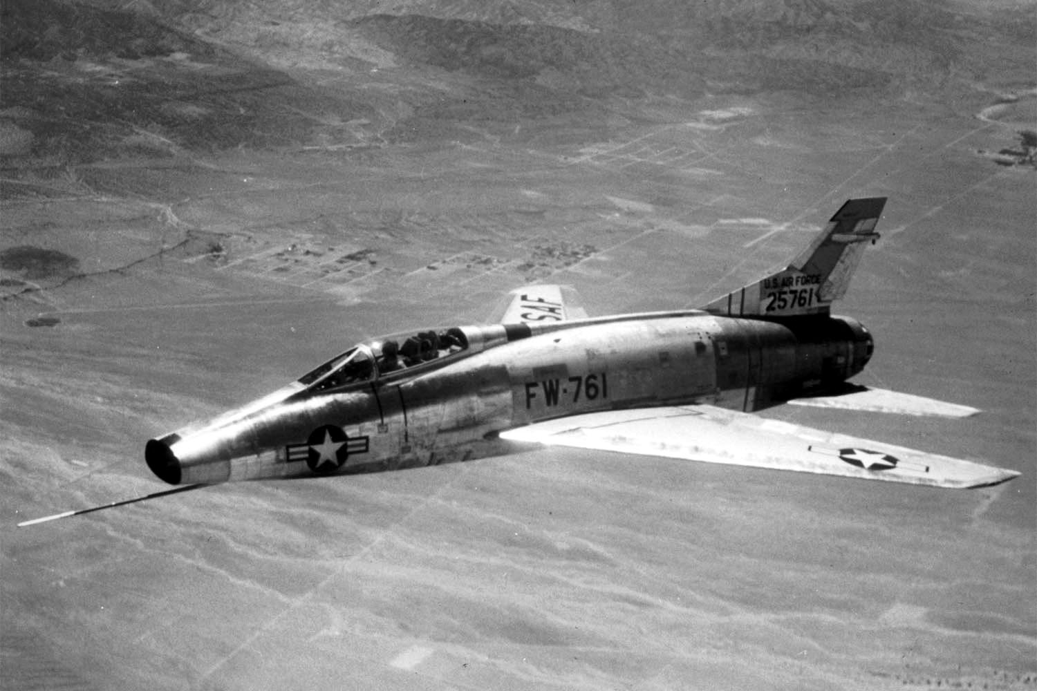 This North American Aviation F-100-1-NA Super Sabre, 52-5761, is from the same production black as the aircraft flown by George Welch, 12 October 1954. (U.S. Air Force)
